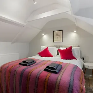 Dillywicks By Staytor Holiday home